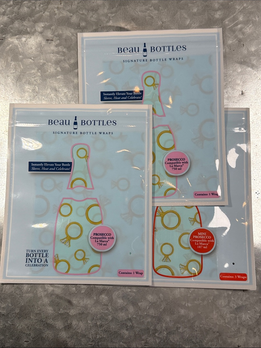 Beau Bottles Bridal Prosecco Bottle Wraps - Blue with Gold Ring Pattern